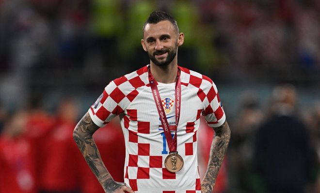 边锋接应回 边锋接应回