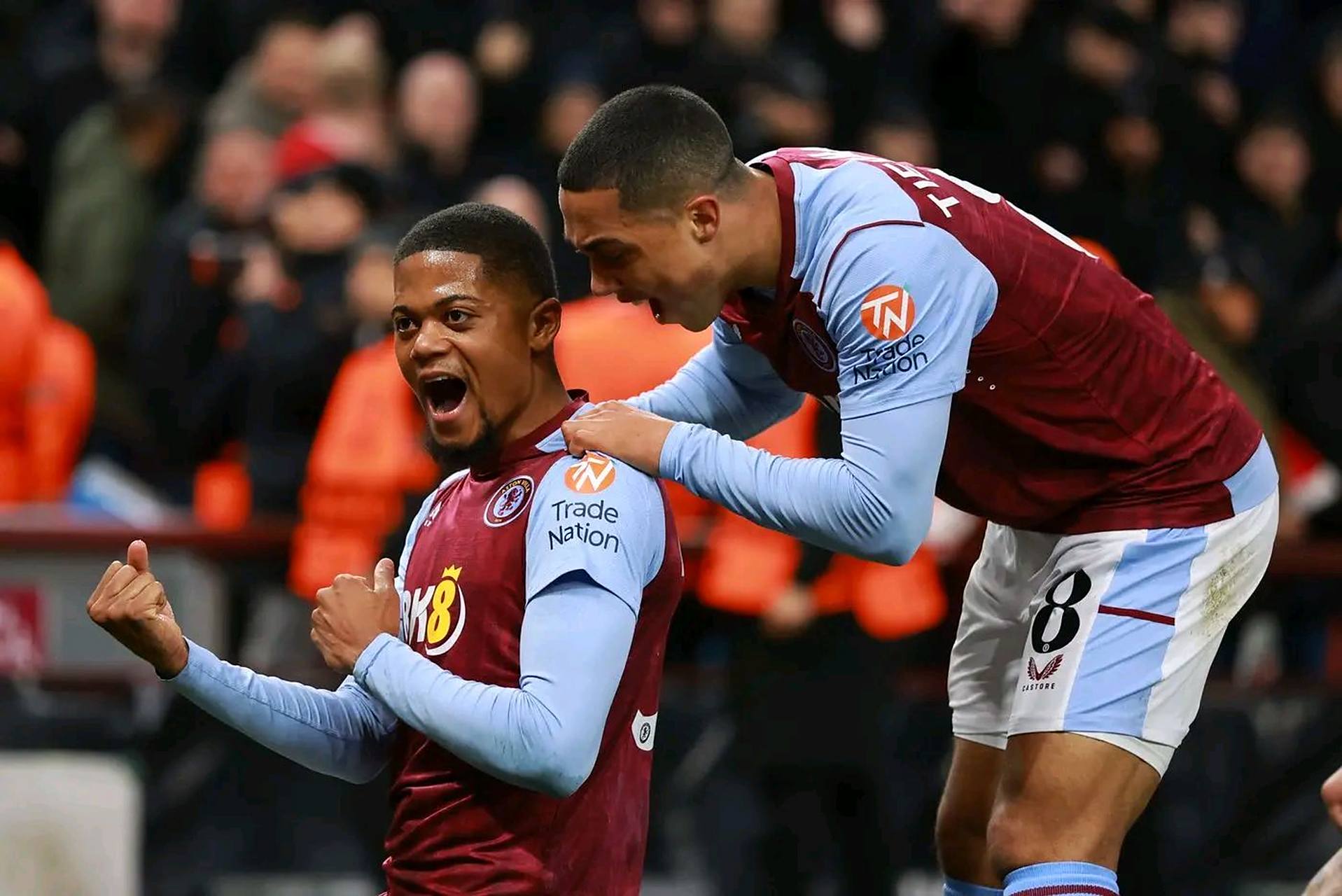 不只是他何 不只是他何