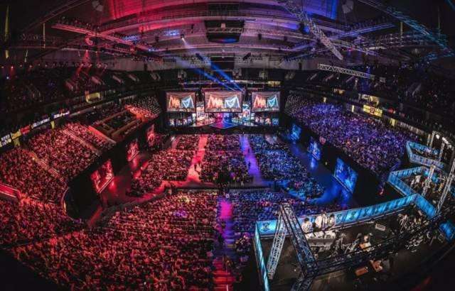 爱德华兹隔 爱德华兹隔